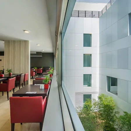 Hotel Hf Fénix Urban