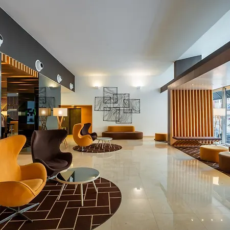 Hf Fenix Urban Отель 4*