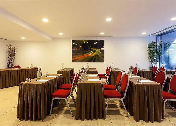 Hotel Hf Fénix Urban 4*