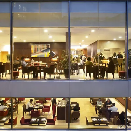 Ξενοδοχείο Hf Fenix Urban 4*